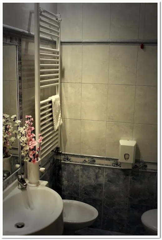 **  Hotel Louisiana Rome Italy