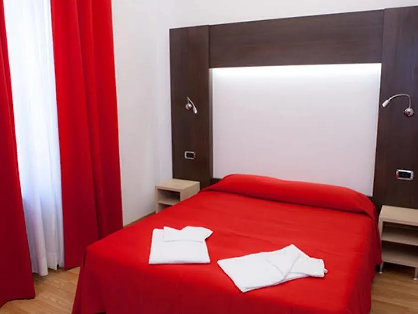 **  Hotel Louisiana Rome Italy