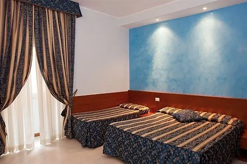 Hotel Louisiana Rome 2*,